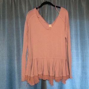 FREE PEOPLE—BUNDLE W/ OTHER TOPS FOR FREE SHIPPING